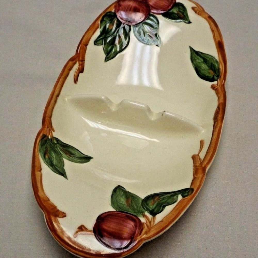 Franciscan Earthenware Hand Painted Apple Large Ashtray 1953 - 1958 Made in USA